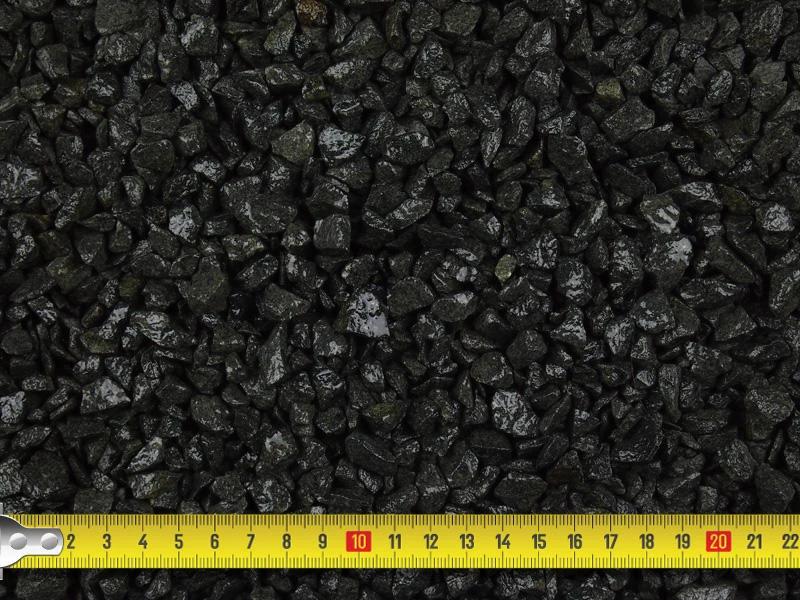 Black Basalt Gravel 10mm - 800kg Bulk Bag - Image 3