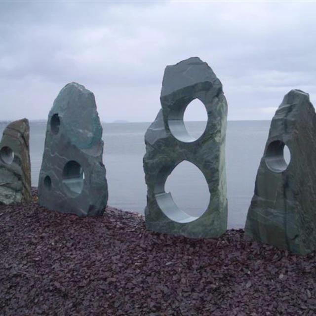 Drilled Slate Hollolith