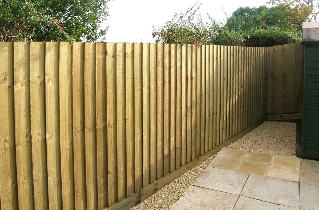 Feather Edge Fencing Boards Pressure Treated Green 125mm - Image 5