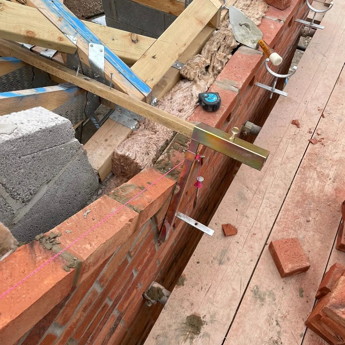 Gable End Bricklayer Profile - Image 11