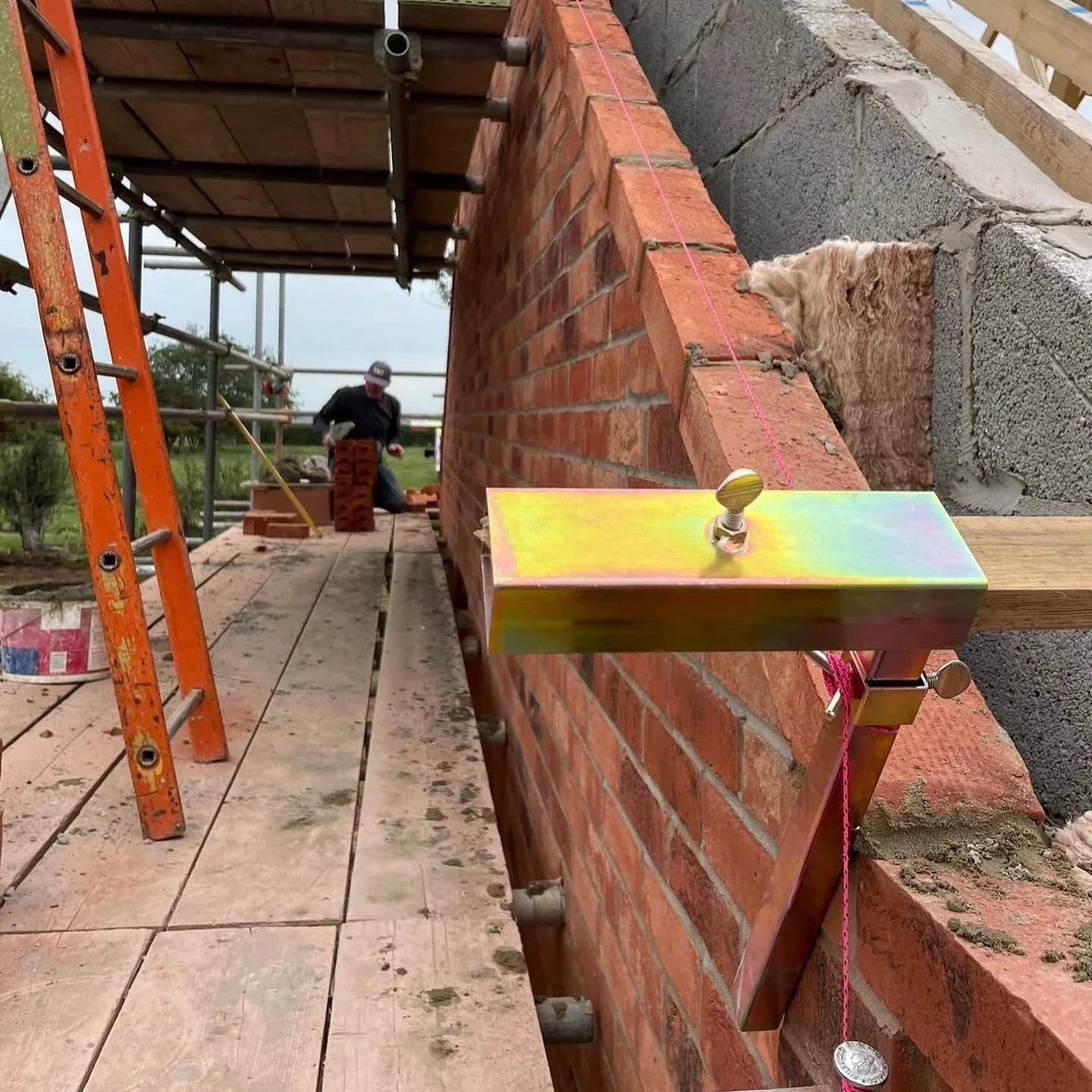 Gable End Bricklayer Profile - Image 12