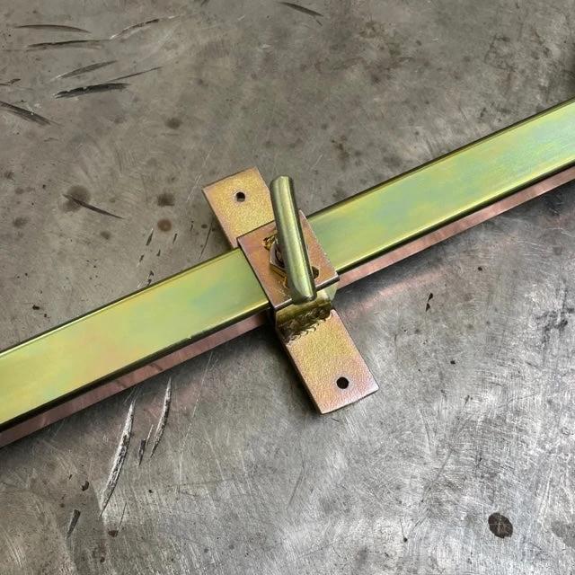 Gallows Bracket with Timber and Bricklayer Profile Clamps - Image 9