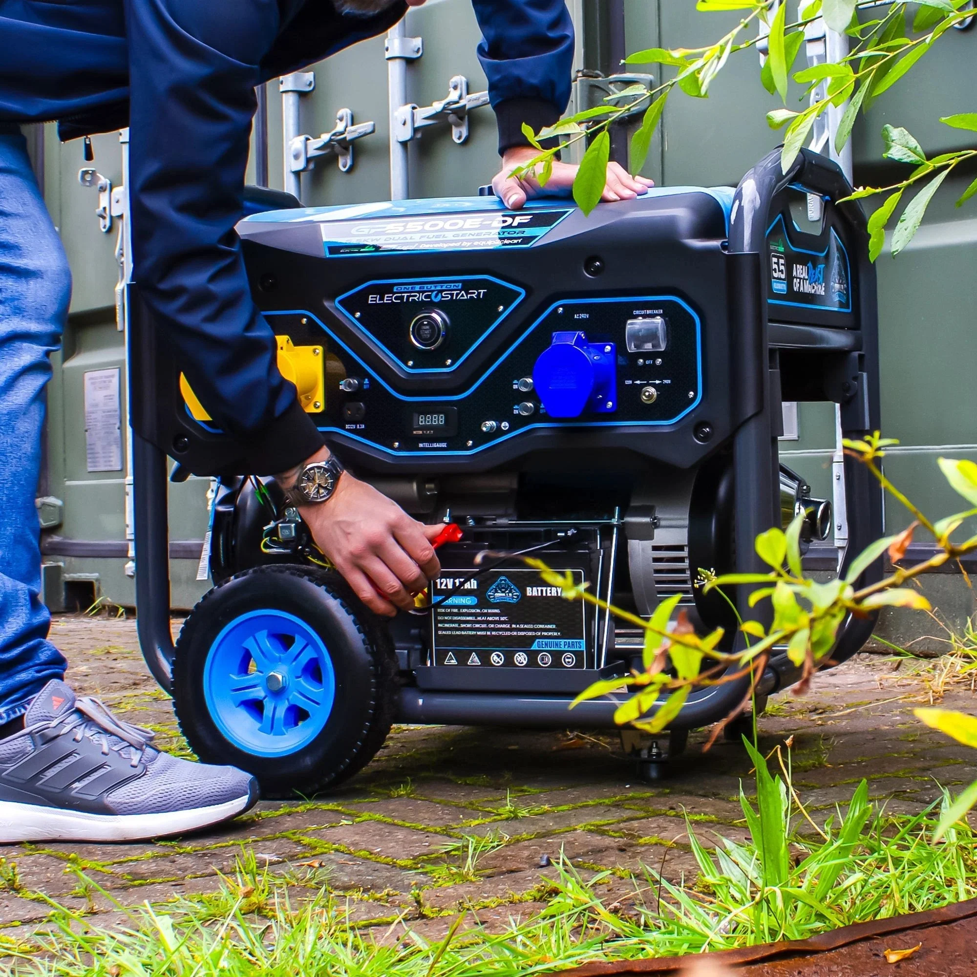 Gorilla Power 5500W Dual-Fuel Generator with Electric Start - GP5500E-DF  – Reliable & Fuel Efficient - Image 5