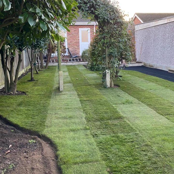 Grass Driveway Grid 500mm x 500mm x 40mm Ground Reinforcement System For Lawns Driveways And Parking Areas - Image 5