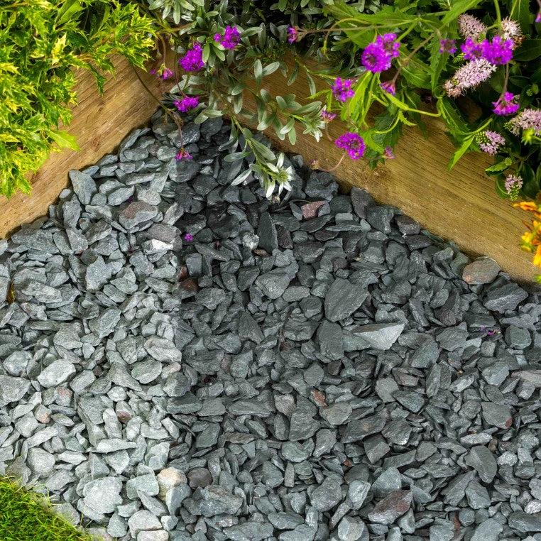 Green Slate Chippings 20mm 20kg Bag Pallet of 49 - Image 2
