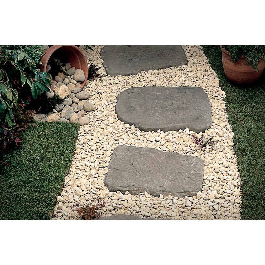 Japanese Garden Concrete Stepping Stones 475-550mm - Pack of 25 - Image 4