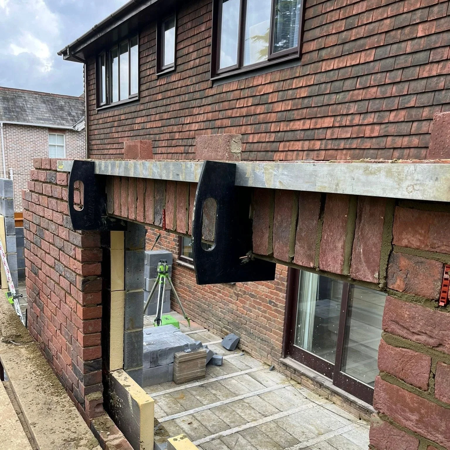 Lintel Bricklayer Profile Supports / Soldier Brackets (Pair) - Image 7