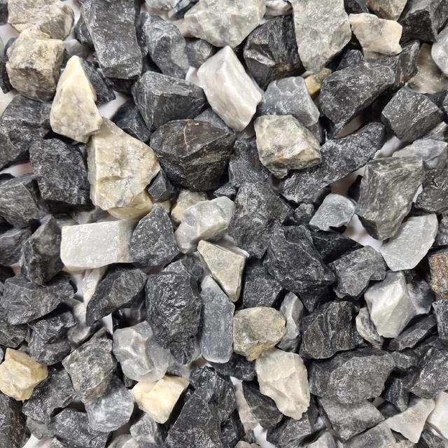 Panda Decorative Gravel 20mm - 800kg Bulk Bag