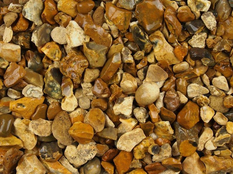 Sunshine Blend Gravel 20mm 25/50 20kg Bags - Image 2