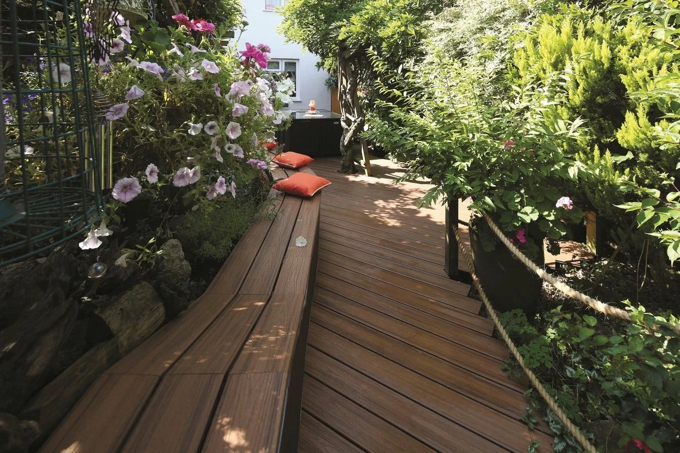 Trex Decking Board Composite Grooved 25mmx140mm Tiki Torch 3660mm - Image 8