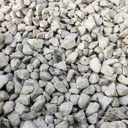 White Grey Limestone Gravel Chippings - Image 7
